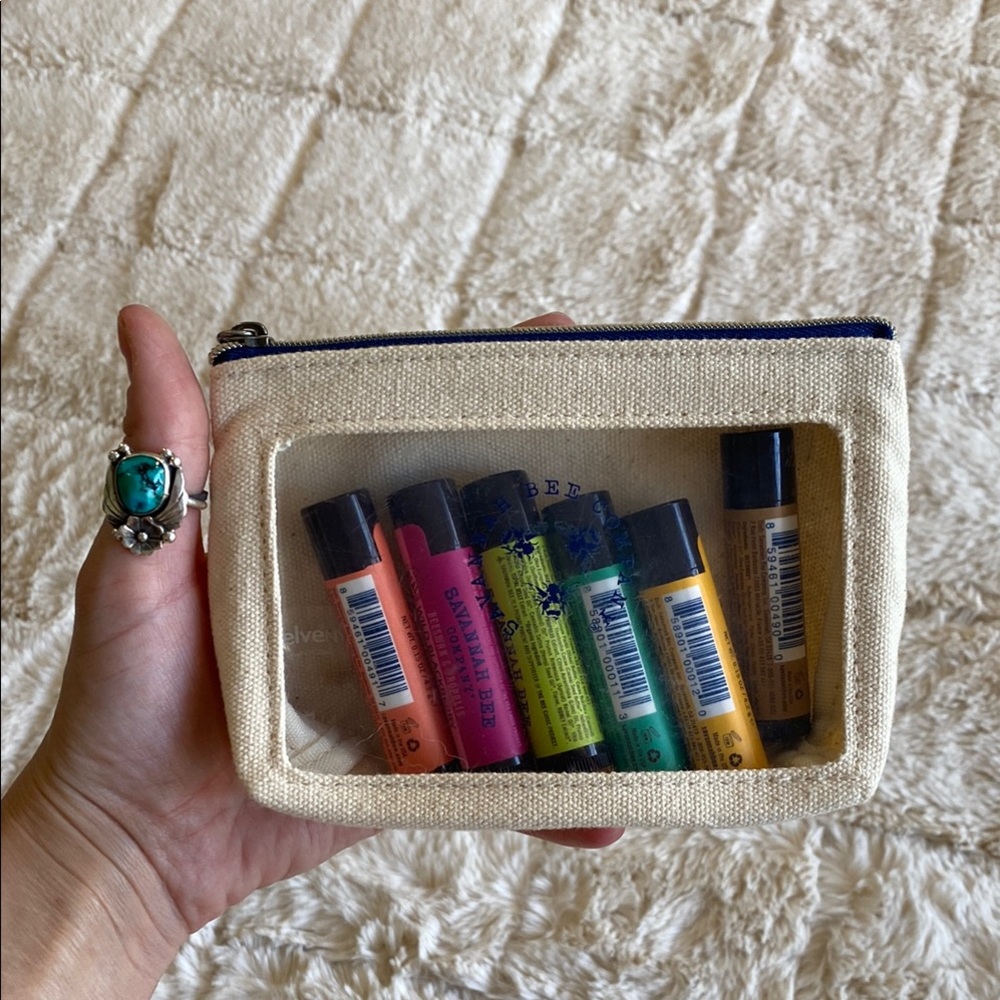 🌼 NEW Savannah Bee Company Lip Balm Set